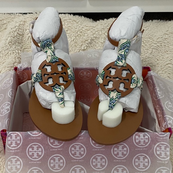 Tory Burch Miller Scarf Sandal - Picture 10 of 10